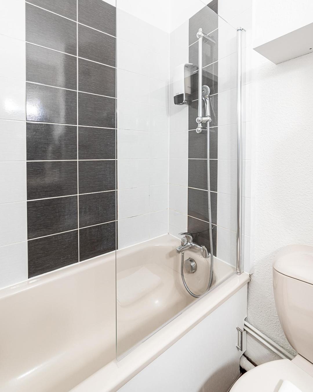 Hôtel Lapeyronie Montpellier Zewnętrze zdjęcie