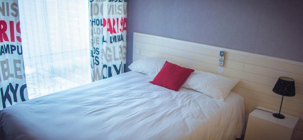 Hôtel Lapeyronie Montpellier Zewnętrze zdjęcie