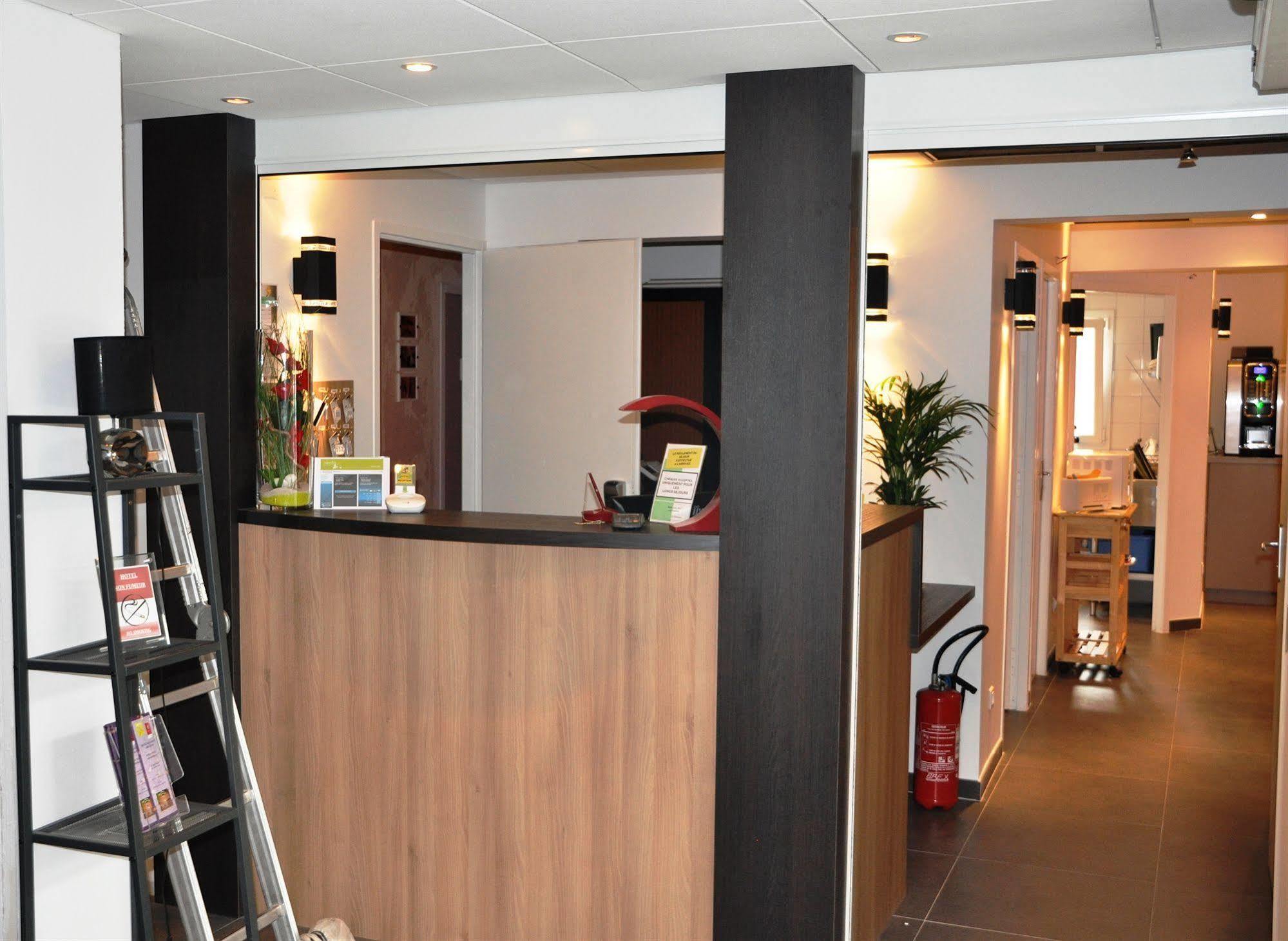 Hôtel Lapeyronie Montpellier Zewnętrze zdjęcie